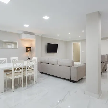 Grande Playa Apartment *